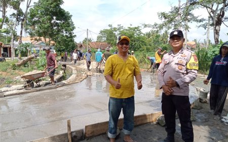 Gotong Royong Warga Taman Negeri,Jalan Berlubang Jadi Mulus Berkat Kekompakan