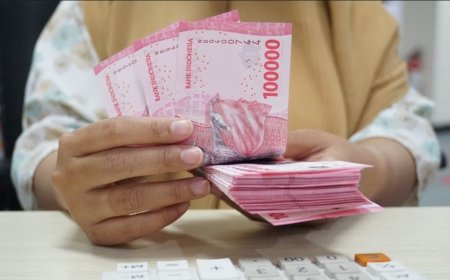 Presiden Prabowo Setujui Kenaikan UMP 2026: Pemerintah Jaga Daya Beli Pekerja