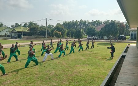 Prajurit Kodim 0429/Lamtim Asah Diri dengan Pencak Silat Militer: Tradisi Bela Diri untuk Jiwa Ksatria dan Ketangguhan