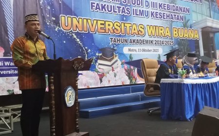 Cetak Bidan Unggul, Universitas Wira Buana Metro Lahirkan Generasi Emas Pelayan Kesehatan