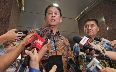 GEGER! Menteri Keuangan Ancam Bongkar Mafia Impor Skala Besar: "Saya Tidak Peduli Siapa di Belakangnya!"