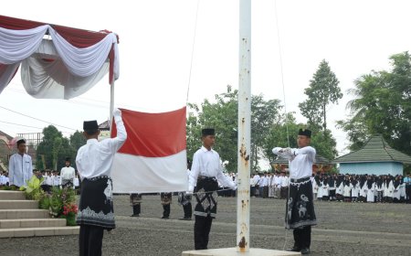 Presiden Prabowo Setujui Pembentukan Ditjen Pesantren, Kado Spesial di Hari Santri 2025!