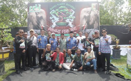 Azwar Hadi Buka Pameran Bonsai Fighter 2025: Bonsai Sebagai Simbol Kesabaran dan Semangat Bumei Tuwah Bepadan