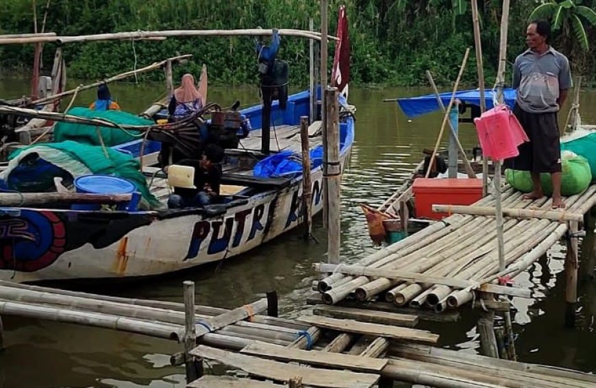 Terkait Keluhan Nelayan Ujung Tanggul : Bupati Lampung Timur Prioritaskan Akses Air Bersih