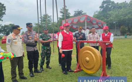 Azwar Hadi Buka Jumbara PMR, Cetak Generasi Peduli Sesama di Lampung Timur