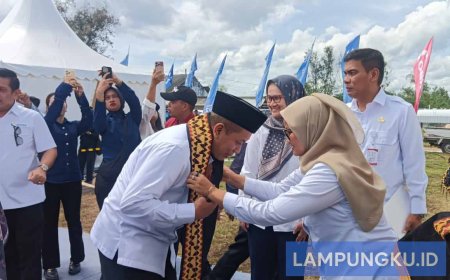 Menteri Koperasi Resmikan SPBUN Percontohan di Lampung Timur,  Bangkitkan Ekonomi Nelayan dari Desa