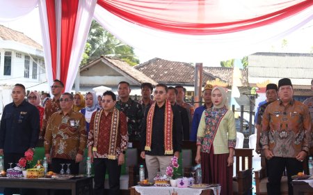 Fadli Zon Resmikan Gedung Koleksi Museum Pugung Rahardjo