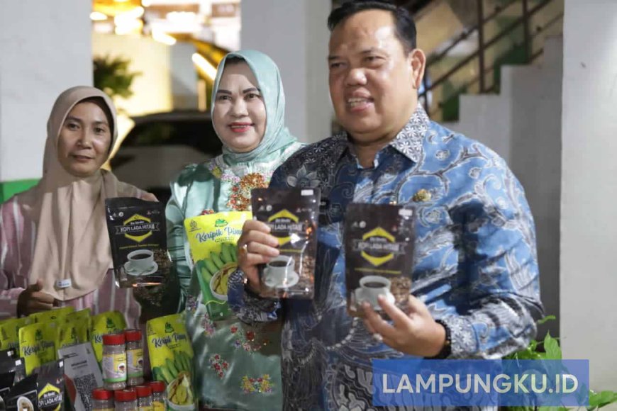 Pesona 'Bumei Tuwah Bepadan' Hipnotis Lampung Fest 2025, Lampung Timur Pamerkan Kekayaan Budaya dan UMKM Unggulan