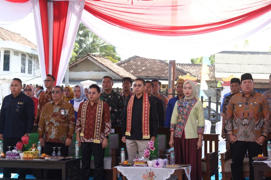 Fadli Zon Resmikan Gedung Koleksi Museum Pugung Rahardjo