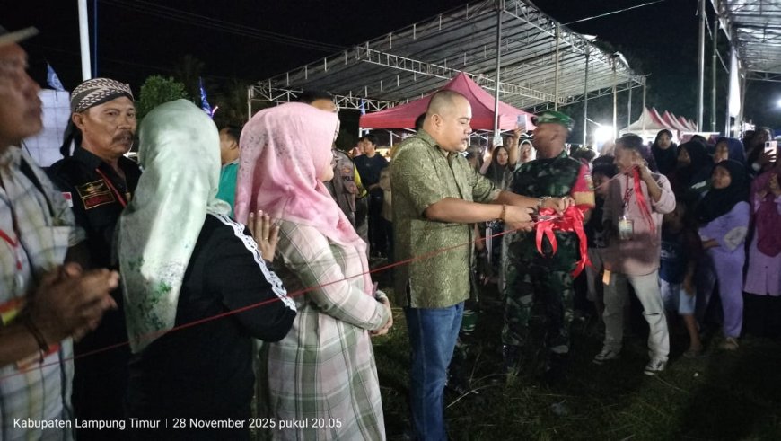Buka Pasar Malam HUT Desa Pasar Sukadana Ke-82, Kades Adel Pastikan Kenyamanan Pengunjung