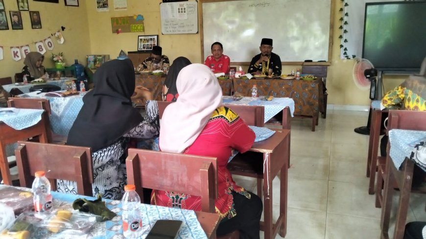 Rapat Bulanan K3S Purbolinggo: Tingkatkan Mutu Pendidikan Melalui Digitalisasi dan Kolaborasi