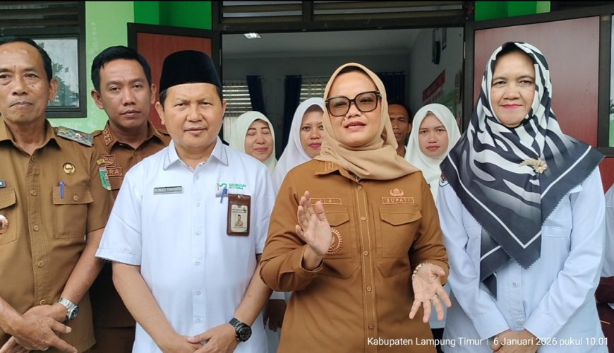 Kunjungan di MIN 2 Lampung Timur, Bupati Ela Dorong Semangat Belajar Siswa-Siswi