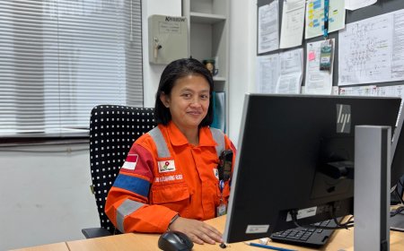 Perempuan Garda Depan Energi Nasional: Tangguh Menjaga Hulu Migas dari Laut hingga Darat