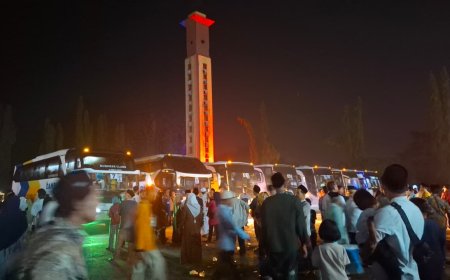 284 Calon Jemaah Haji Lampung Timur Resmi Diberangkatkan, Suasana Haru Selimuti Pelepasan di Sukadana