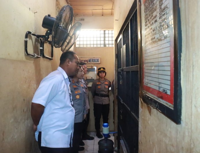 Dir Tahti Polda Lampung Cek Rutan Polres Lampung Timur, Pastikan Pengelolaan Tahanan dan Barang Bukti Sesuai SOP