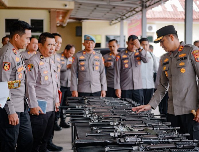 Kapolres Lampung Tengah Cek Kesiapan Alsus dan Almatsus Jelang May Day 2026