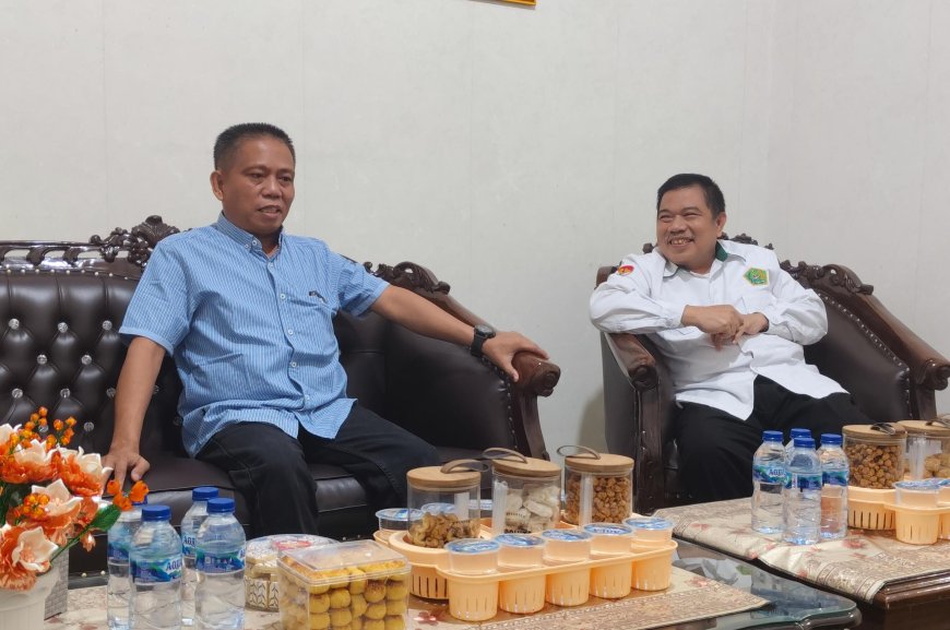 Perkuat Sinergi, Ketua PWI Lampung Timur Silaturahmi ke Kantor Kemenag