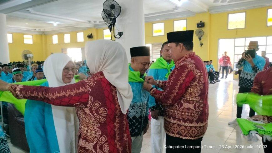 Lepas 770 JCH, Azwar Hadi Tekankan Disiplin Jemaah Calon Haji dan Kinerja Pendamping
