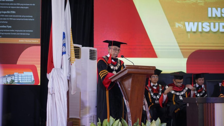 Rektor Pamit di Wisuda ke-24, ITERA Kukuhkan 1.288 Lulusan Siap Hadapi Tantangan Global