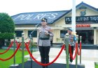 Diguyur Gerimis, Kapolres Lampung Timur Pimpin Upacara Harkitnas ke-118 dengan Penuh Khidmat