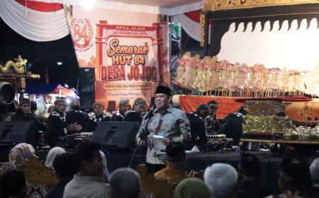 Wayang Kulit Warnai HUT ke-84 Desa Jojog, Warga Tumpah Ruah Rayakan Kebersamaan