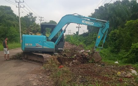 Kolaborasi Pemerintah dan Swasta Atasi Krisis Sampah di Kotabumi, Alat Berat Dikerahkan Percepat Penanganan