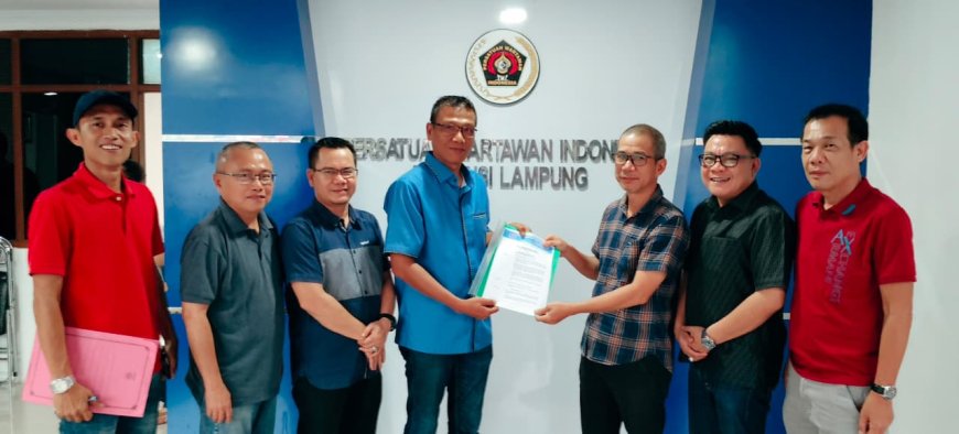 Lukmansyah Ditunjuk sebagai Plt Ketua PWI Tulangbawang, Gantikan Alamsyah yang Masuk Pengurus Partai Politik