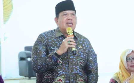 Ratusan Warga Raman Aji Tersenyum Terima Bantuan Pangan, Wakil Bupati Lampung Timur Turun Langsung Awasi