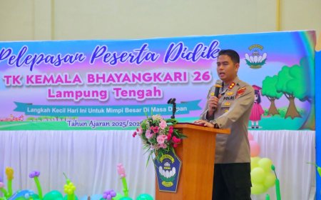 Kapolres Lampung Tengah Hadiri Pelepasan Siswa TK Kemala Bhayangkari 26 Tahun 2025–2026