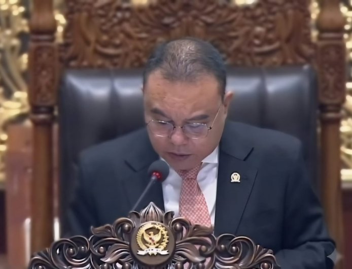 DPR Sahkan Revisi UU Polri, Batas Usia Pensiun Perwira Tinggi Bisa Diperpanjang