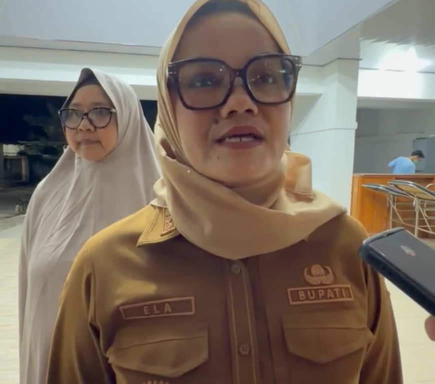 Bupati Ela Tinjau Bayi Dibuang, Pastikan Kondisi Sehat dan Aman