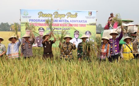 Kejaksaan dan Pemkab Lampung Timur Sukses Gelar Panen Raya Padi