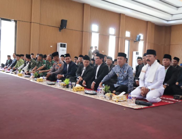 Pelantikan DDII Lampura Berlangsung Khidmat, Hadir Wakil Bupati Romli