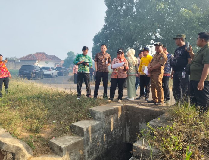 Tinjau Irigasi Way Kawat, Bupati Ela Dorong Percepatan Perbaikan Demi Ketahanan Pangan Lampung Timur
