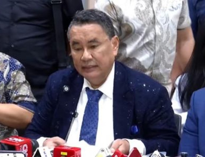 Febrie Adriansyah Rampung Dicecar 18 Pertanyaan sebagai Tersangka, Hotman Paris: Tidak Ada Penahanan