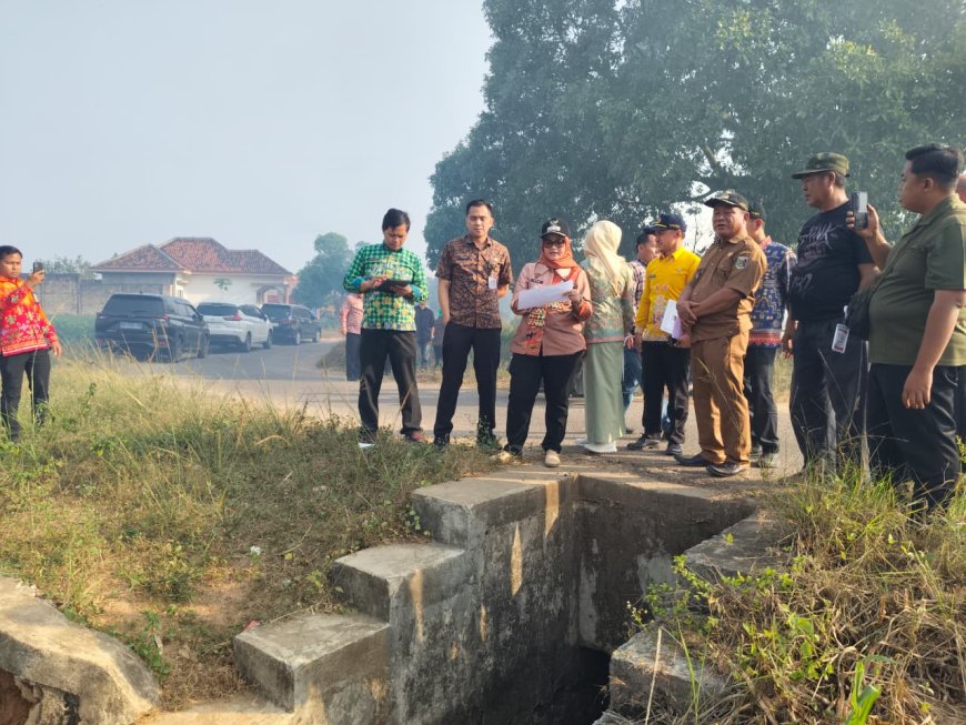 Tinjau Irigasi Way Kawat, Bupati Ela Dorong Percepatan Perbaikan Demi Ketahanan Pangan Lampung Timur