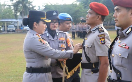 Perkuat Lini Pelayanan, Kapolres Lampung Timur Pimpin Sertijab Kasat Narkoba dan Kapolsek Sekampung Udik