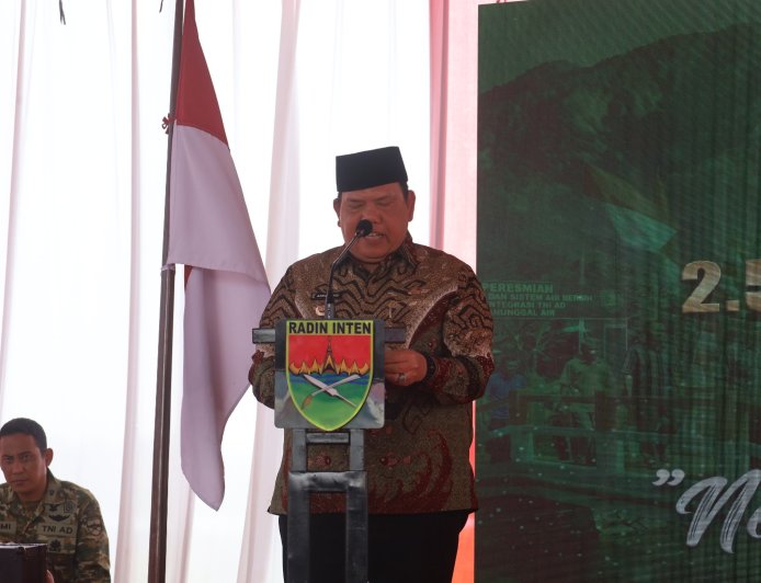 Presiden Prabowo Resmikan Ribuan Jembatan Garuda dan Titik Air Bersih Nasional