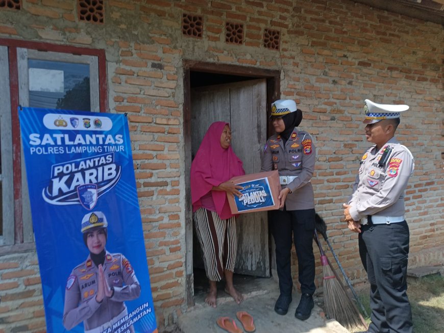 Satlantas Polres Lampung Timur Salurkan Sembako bagi Warga Membutuhkan