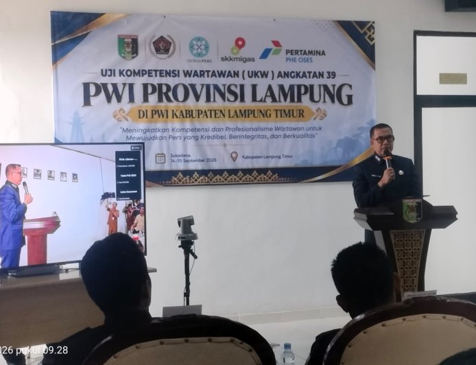 Pesan Bupati di UKW PWI Lamtim: Kompetensi Wartawan Jadi Benteng Hadapi Hoaks