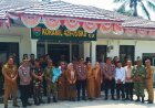 Tiga Kapolsek Kompak Beri Kejutan HUT Ke-81 TNI di Koramil Sukadana