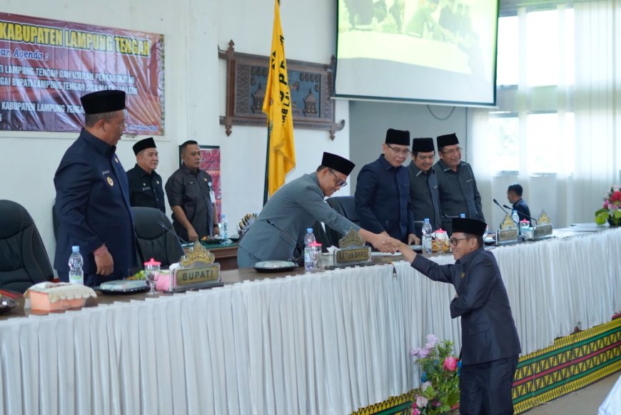 DPRD Lampung Tengah Gelar Paripurna: Umumkan Pemberhentian Bupati dan Usulkan Wakil Bupati Menjadi Definitif