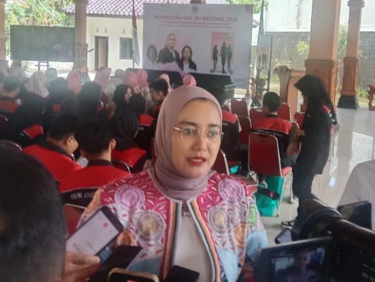 Wakil Ketua I DPRD Sleman, Ani Martanti