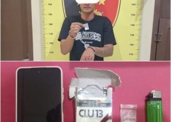 Tersangka saat diamankan di Polsek Buntu Pane. (mass)