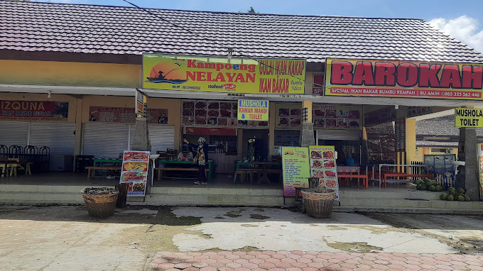 Warung-Seafood-Kampoeng-Nelayan