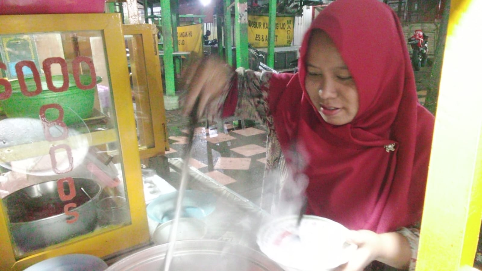 Wedang Angsle Trenggalek, Hangatnya Tak Pernah Pudar