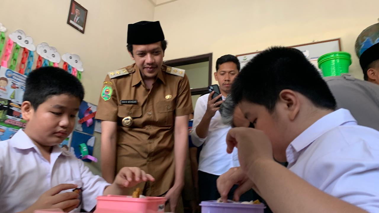 Program MBG Resmi Bergulir di Trenggalek, Dapur Gizi Akan Dibangun Bertahap