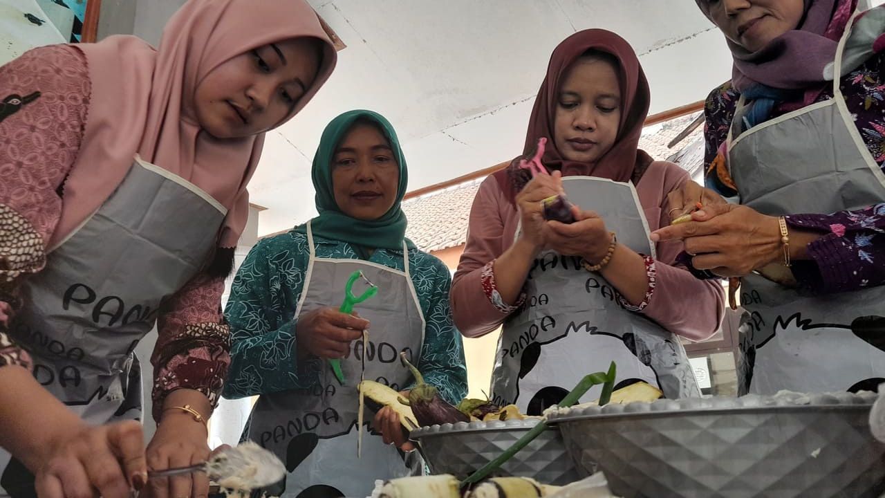 Manfaatkan Bahan Pangan Lokal, Ibu-Ibu Kecamatan Panggul Ciptakan Menu Bergizi