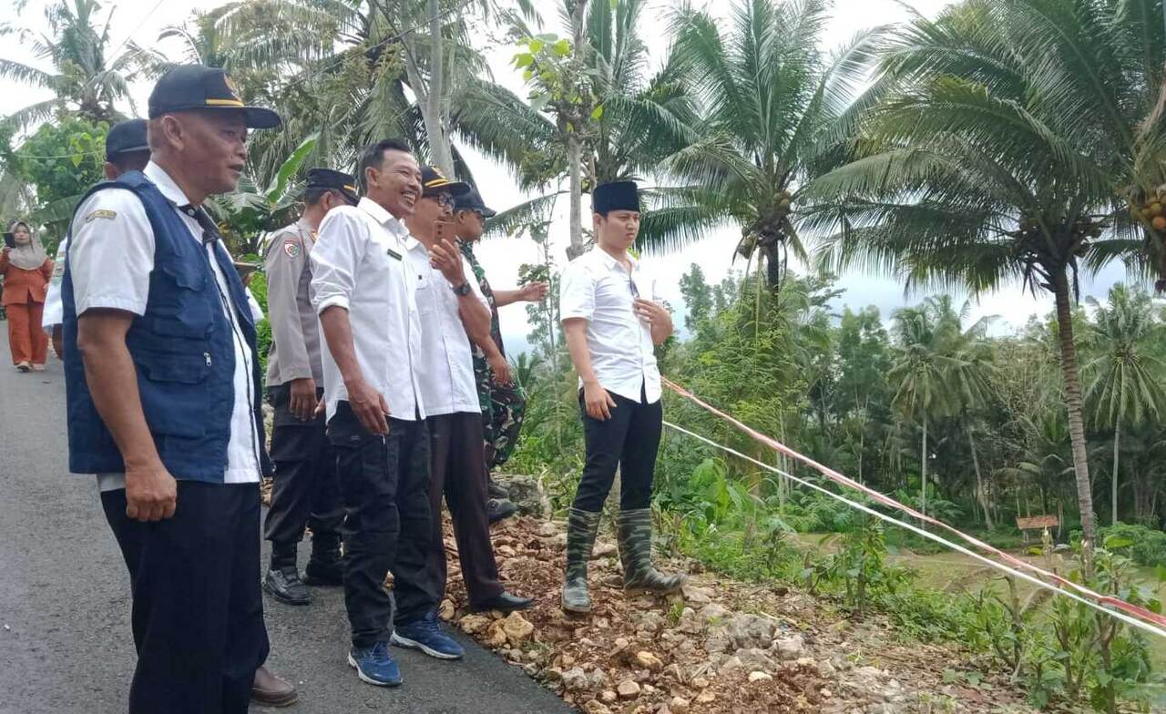 Bupati Trenggalek Imbau Warga Waspadai Potensi Bencana saat Musim Hujan