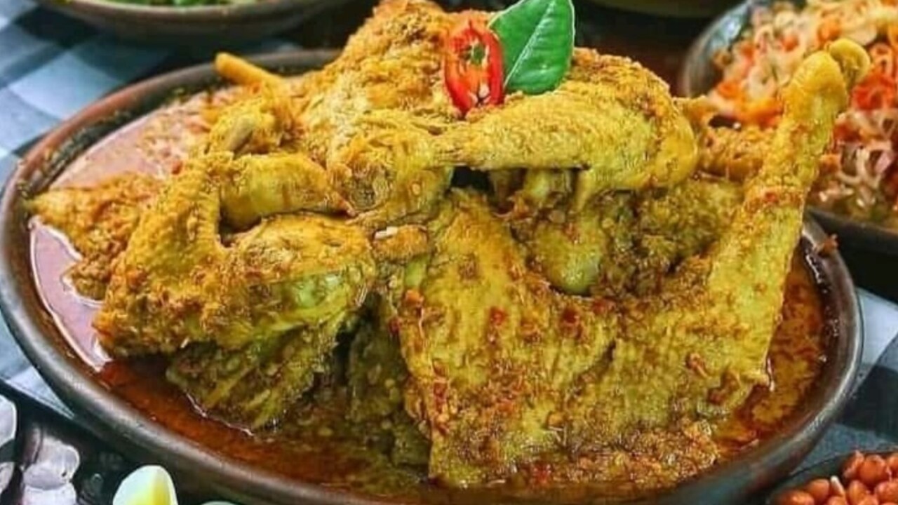 Resep Masakan Hari Raya Waisak, Ayam Betutu dengan Rempah Melimpah
